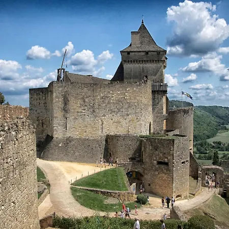 Quaint In Berbigui Res Valley Of The Castles At 15min Holiday home *