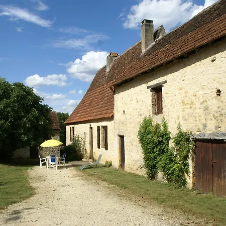 Quaint In Berbigui Res Valley Of The Castles At 15min Holiday home Saint-Germain-de-Belves