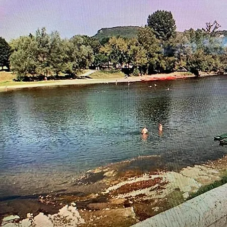 Quaint In Berbiguieres, Valley Of The Castles At 15min