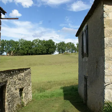 Semesterbostad Quaint In Berbiguieres, Valley Of The Castles At 15min Saint-Germain-de-Belvès